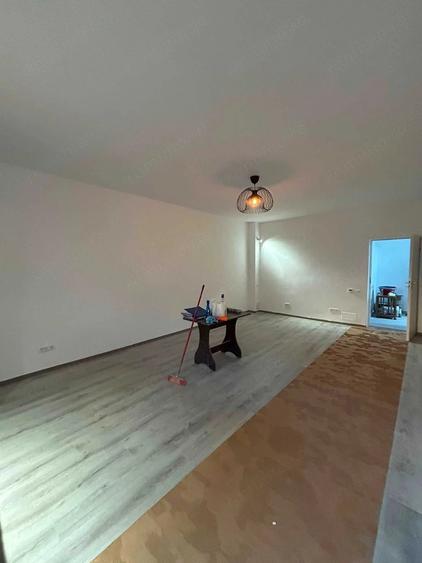 Inchiriere Apartament 2 camere Cartierul Latin Loc Parcare - 8