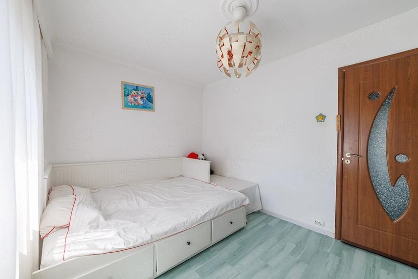 Apartament cu 2 camere semidecomandat în Prundu