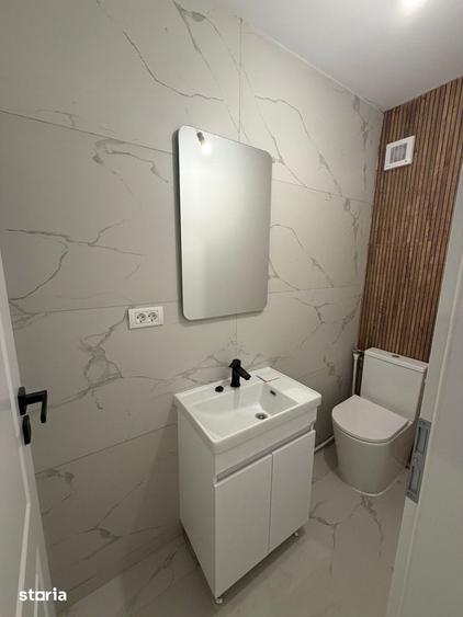 Apartament cu 3 camere decomandat în Dristor