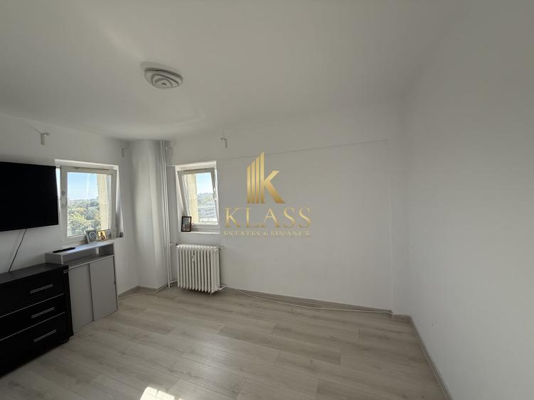 Apartament cu 3 camere decomandat în Basarabia