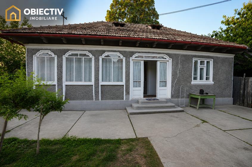 Casă individuală cu 3 camere cu Teren 1194 Mp în Zănești