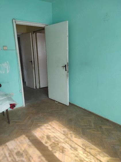 Ap 2 camere etj 3, Zamfirescu - 1