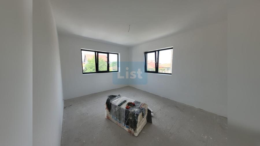 Casă cu 3 camere cu Teren 542 Mp în Central