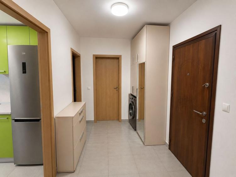 Apartament cu 2 camere decomandat, mobilat în Tractorul