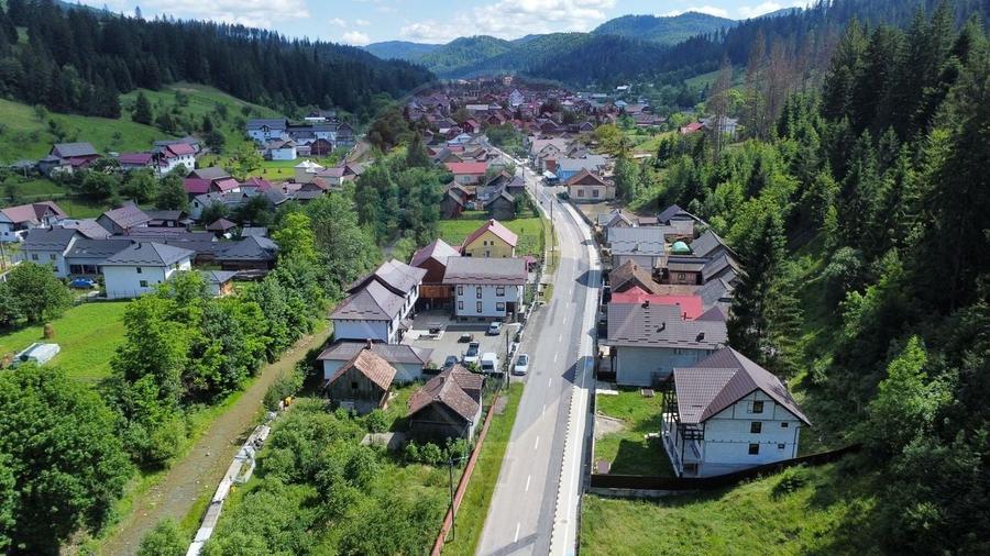 Casă cu 7 camere cu Teren 300 Mp în Voroneț