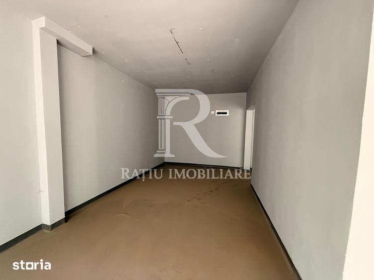 Spațiu comercial, de 205 mp, în Decebal