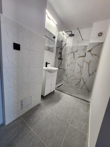 Apartament cu 2 camere decomandat în Mărăști