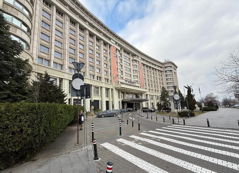 Apartament cu 2 camere decomandat în 13 Septembrie