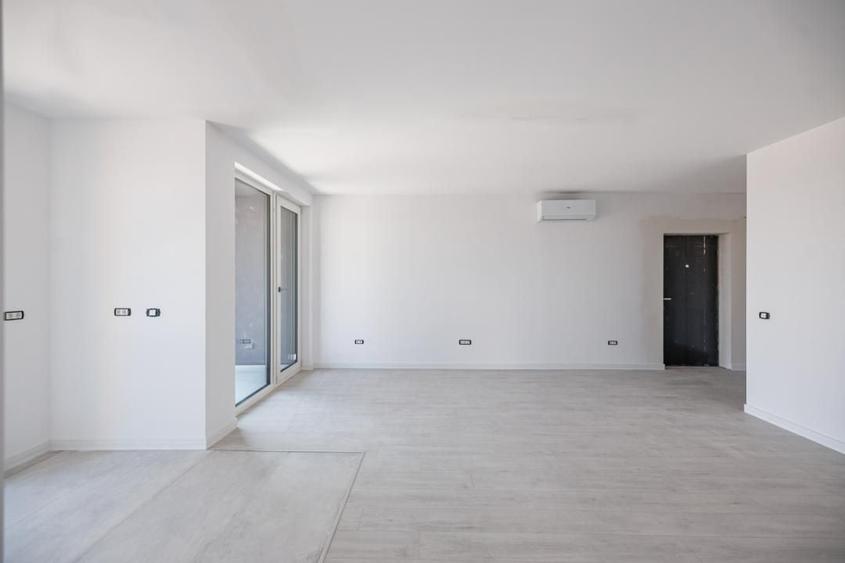 Apartament cu 3 camere în Mehala