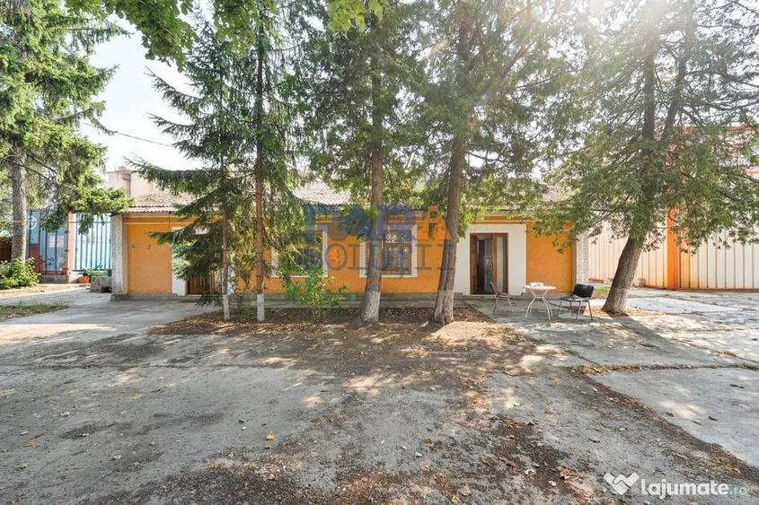 Spațiu comercial, de 450 mp, în Central