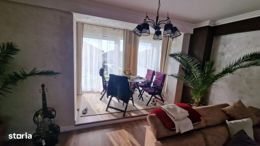 Apartament cu 3 camere în Albești