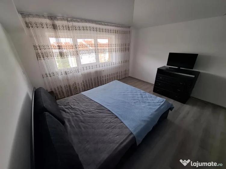 Apartament cu 2 camere decomandat în Alfa