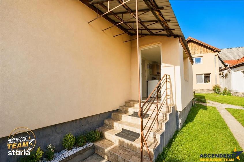 Casă cu 2 camere cu Teren 186 Mp în Simeria