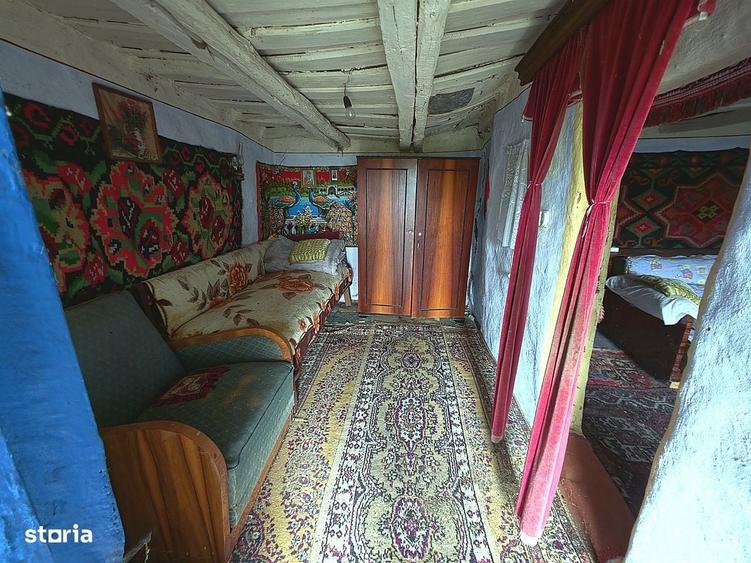Casă cu 3 camere în Taula