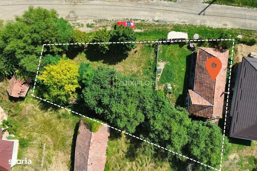 Casă cu 2 camere decomandat în Cotuș