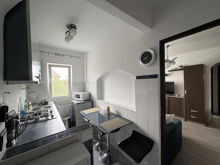 Apartament cu 2 camere semidecomandat în Lotus