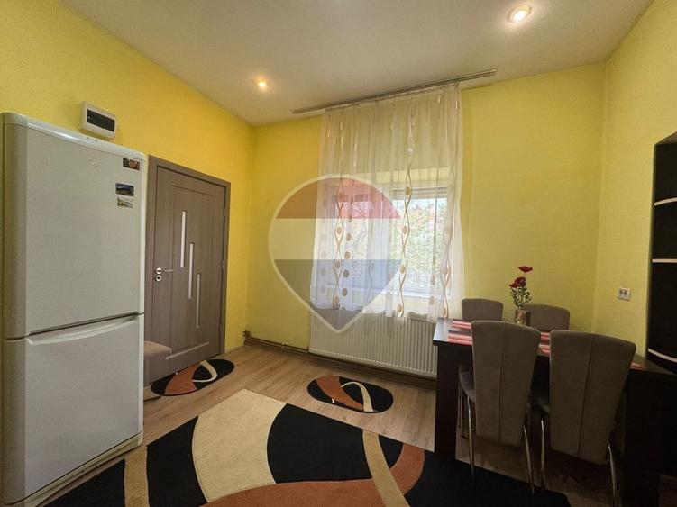 Apartament cu 2 camere semidecomandat în Ultracentral