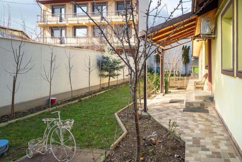 Casă individuală cu 3 camere cu Canalizare în Bucureștii Noi