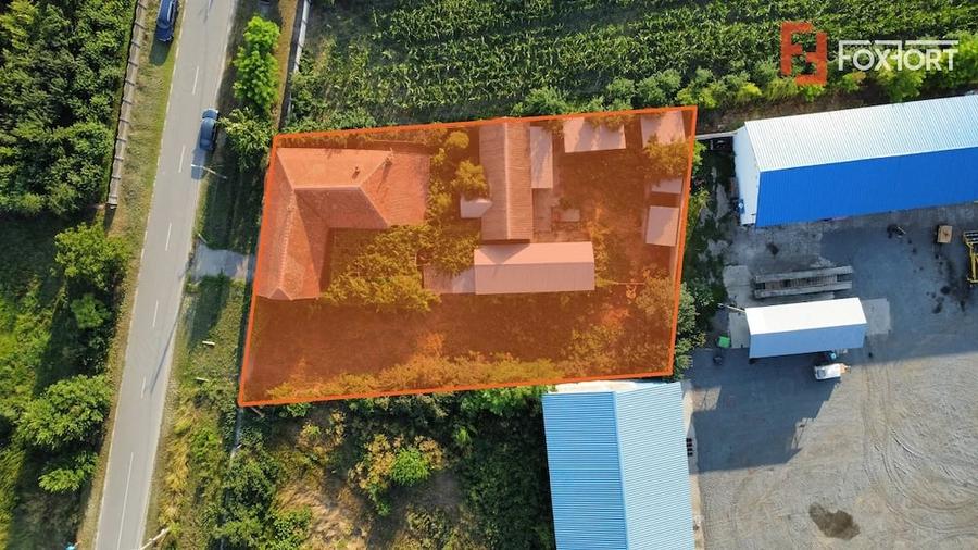 Casă cu 3 camere cu Teren 1238 Mp în Livezile