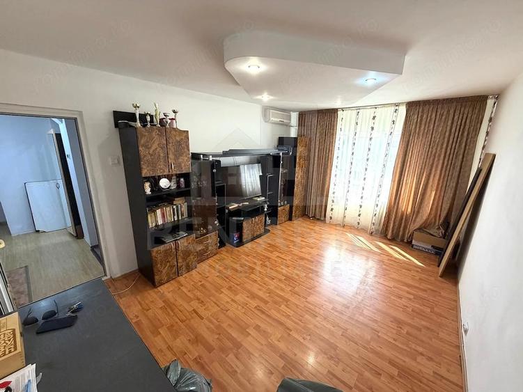 Apartament cu 2 camere decomandat în Brestei