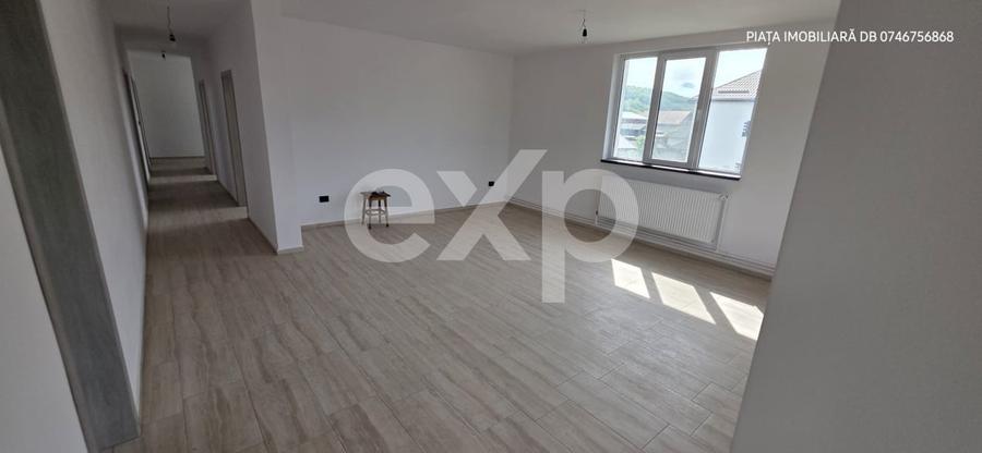 Vilă Ultracentrală P+E, 288 mp Utili, Teren 1388 mp – Voinești - 18