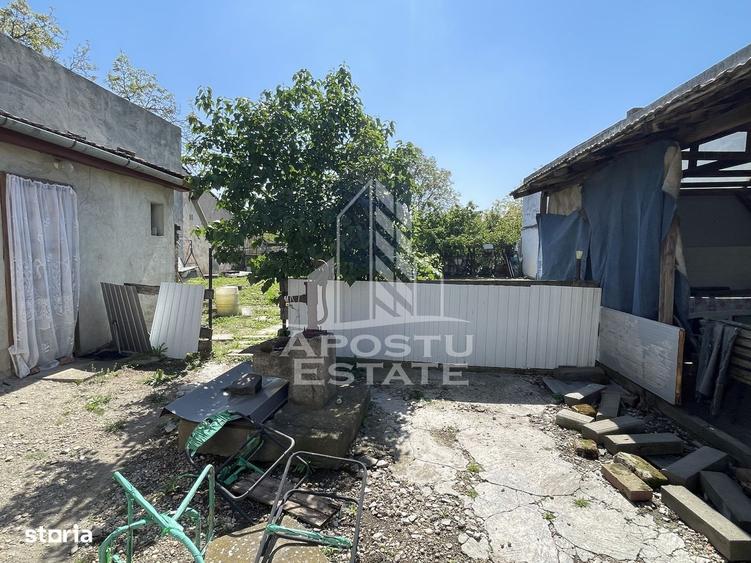Casă cu 3 camere în Dâmbovița