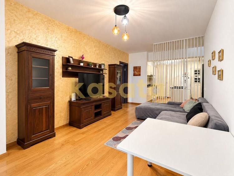 Apartament cu 3 camere semidecomandat, mobilat în Barbu Văcărescu