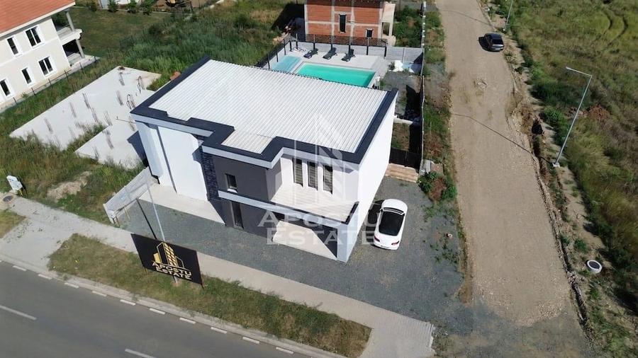 Casă cu 4 camere cu Teren 570 Mp în Giarmata
