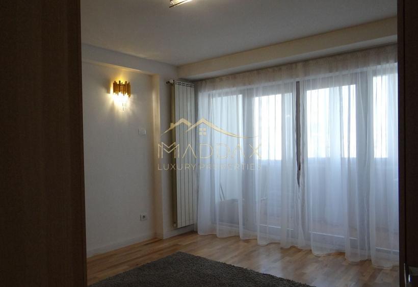 Apartament 3 camere I 100 mp I Bulevardul Decebal - 12