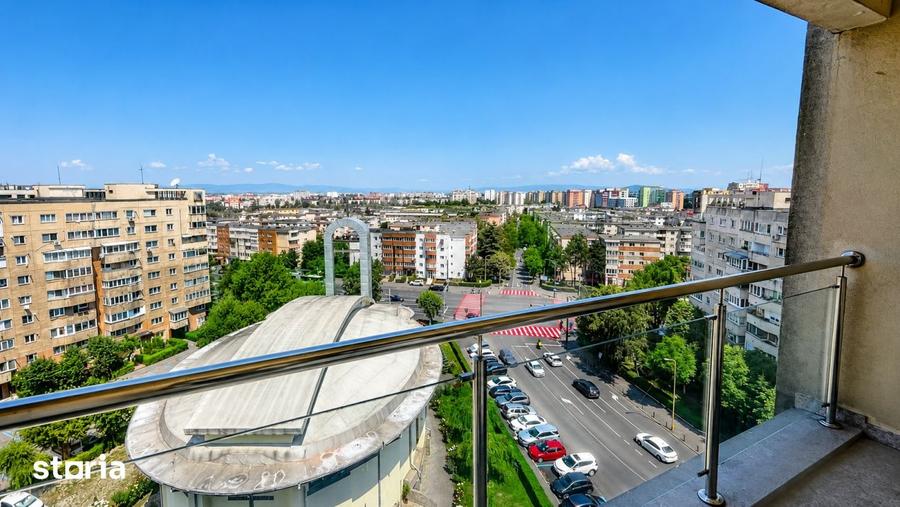 Apartament cu 3 camere decomandat, mobilat în Central
