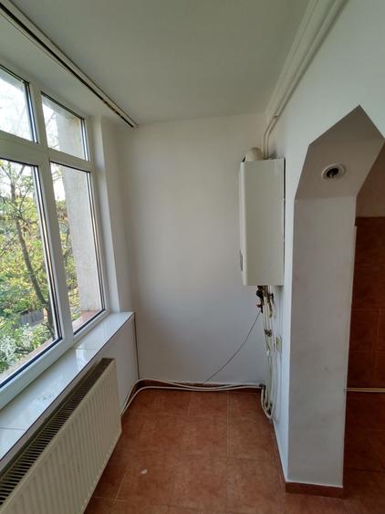 Apartament cu 3 camere decomandat în Mihail Kogălniceanu
