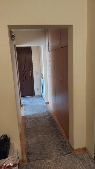 Apartament cu 3 camere decomandat în Păcurari