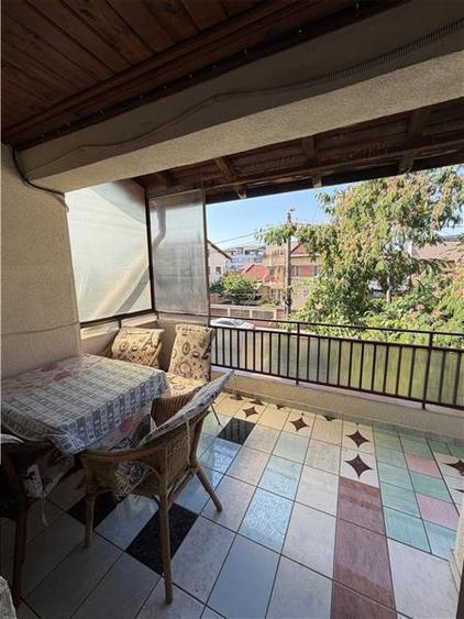 Casă cu 5 camere cu Teren 189 Mp în Bucureștii Noi