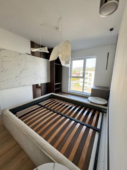 Apartament cu 2 camere decomandat, mobilat în Independenței