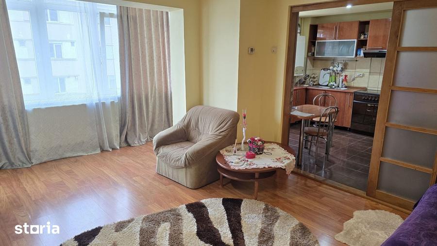 Apartament cu 4 camere în Central