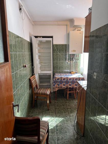 Apartament cu 3 camere în Mărăcineni