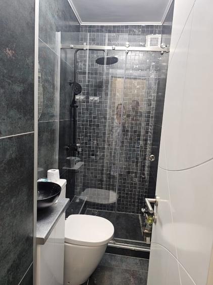 Apartament cu 3 camere decomandat, mobilat în P-ța Muncii