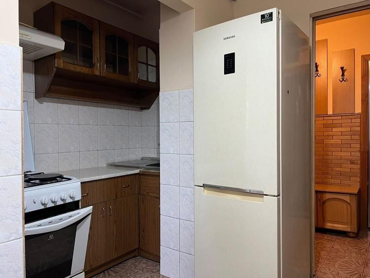 Apartament cu 2 camere decomandat în Tudor