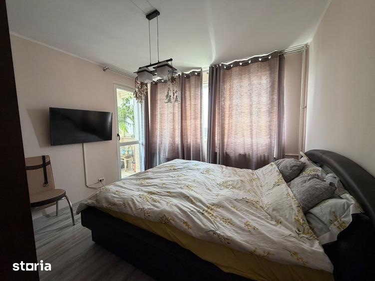 Apartament cu 3 camere în Berceni