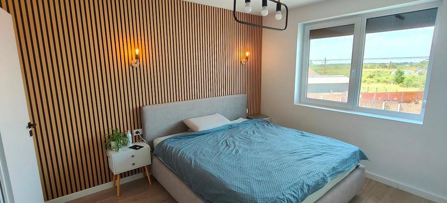 Duplex cu 5 camere cu Canalizare în Moșnița Nouă