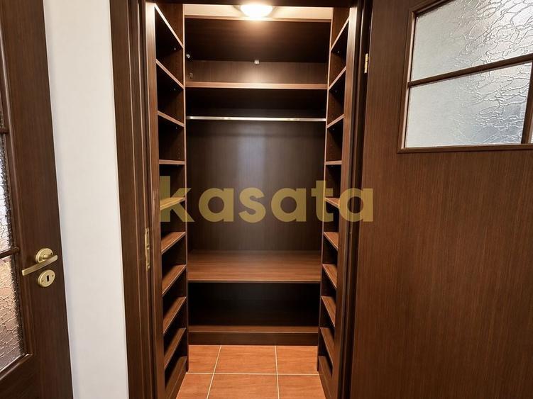 Apartament cu 3 camere decomandat în Iancului