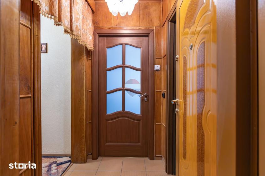 Apartament cu 2 camere decomandat în Bistrița Lac