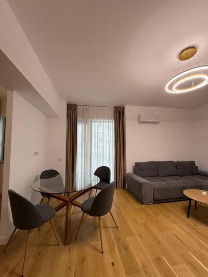 Apartament cu 3 camere în Pipera