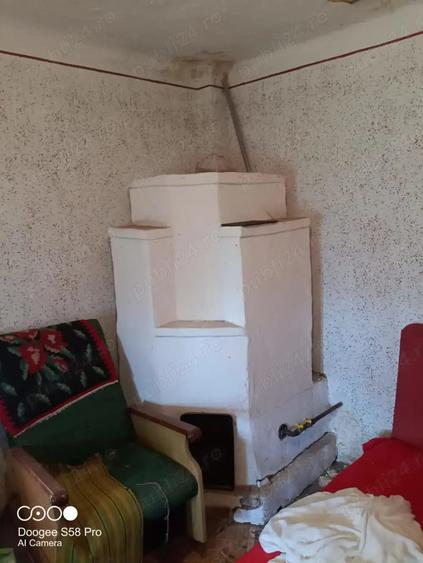Casă cu 2 camere cu Teren 6700 Mp în Filipeștii de Târg
