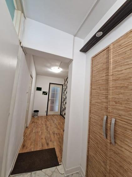 Apartament cu 2 camere decomandat, mobilat în Tineretului