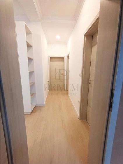 Apartament cu 3 camere decomandat în Chișoda