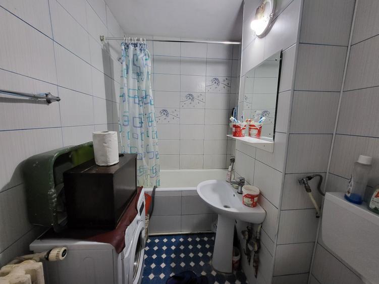 Apartament 3 Camere Doamna Ghica Bloc 1974 Reabilitat - 10