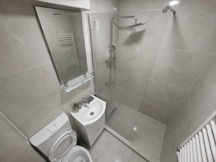 Apartament cu 2 camere semidecomandat în Obor