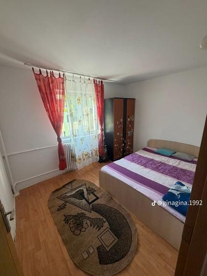 Casă cu 2 camere în Humulești