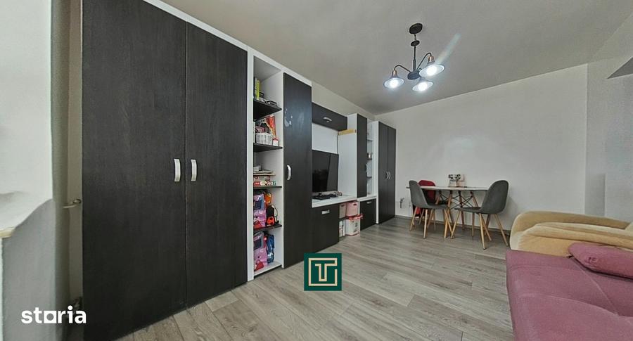 Apartament cu 3 camere decomandat, mobilat în Aurel Vlaicu